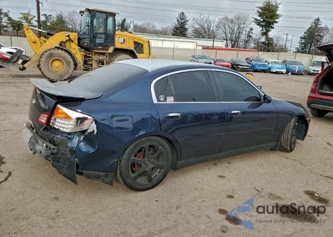 2004 Infiniti G35 from USA, damaged, VIN JNKCV51F34M706102